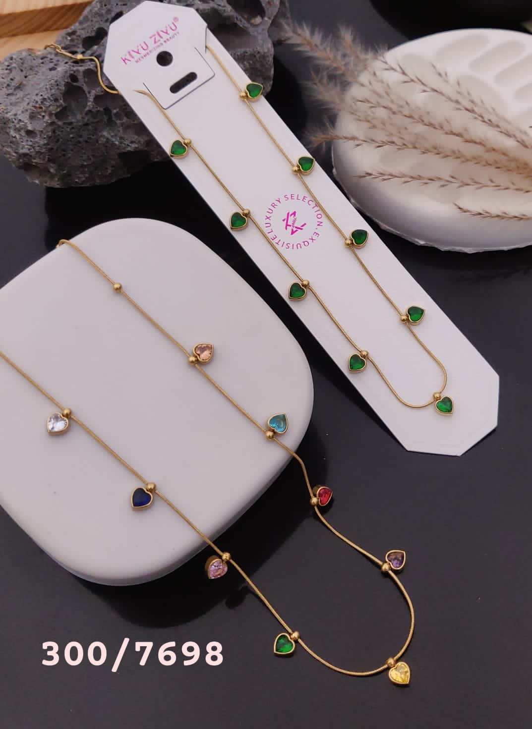 Kiyu Jiyu 18 K Gold-Plated Pendant Necklace – Elegant &amp; Timeless